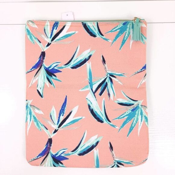 Rachel Pally Green Palm Leaf Reversible Clutch - Picture 2 of 5